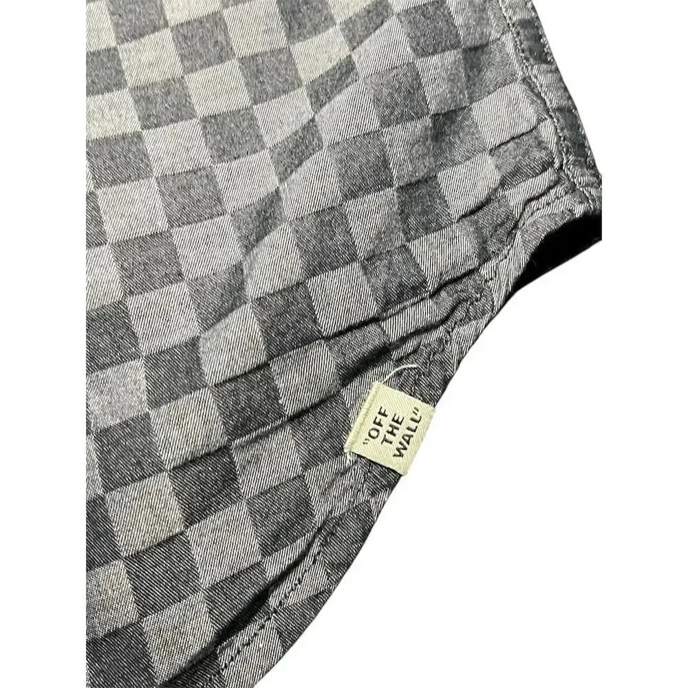 Vans Men's 2XL Gray and Checkered Long Sleeve Button-Up Shirt Casual - Picture 6 of 6